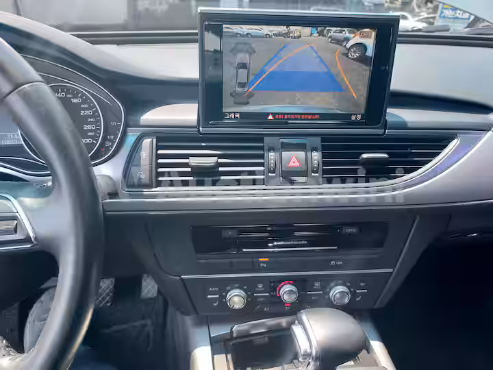 Audi A6 2012 — 47