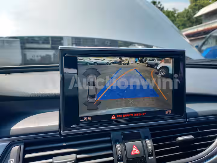 Audi A6 2012 — 48