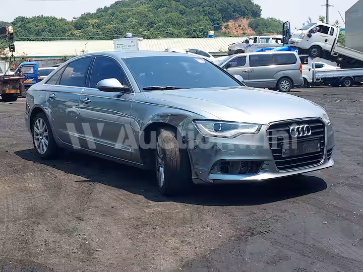 Audi A6 2012 — 6