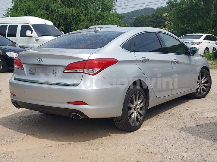 Hyundai i40 2012 — 5