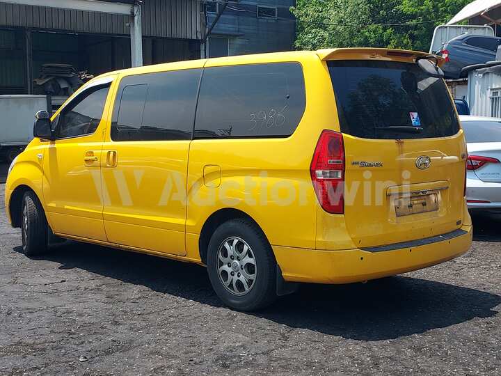 Hyundai Starex 2011 — 3