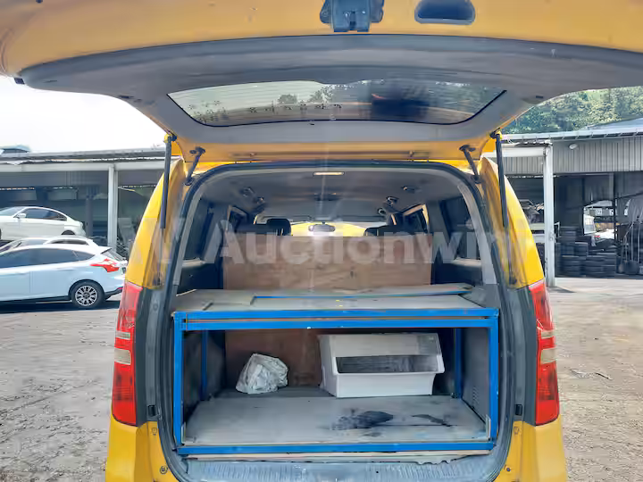 Hyundai Starex 2011 — 35