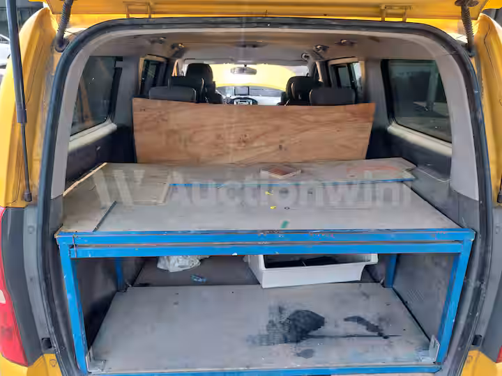 Hyundai Starex 2011 — 36