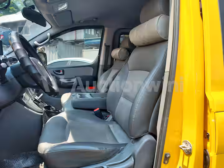 Hyundai Starex 2011 — 43