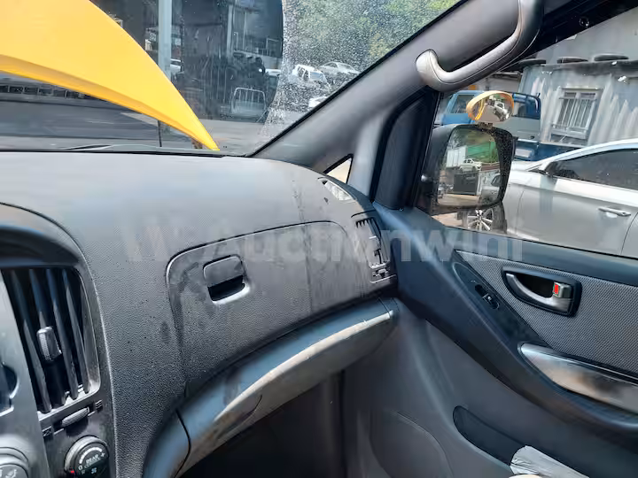 Hyundai Starex 2011 — 53
