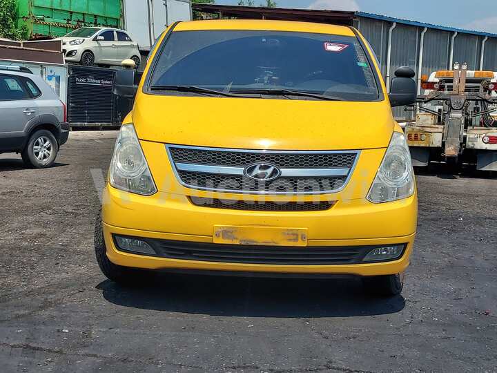 Hyundai Starex 2011 — 7