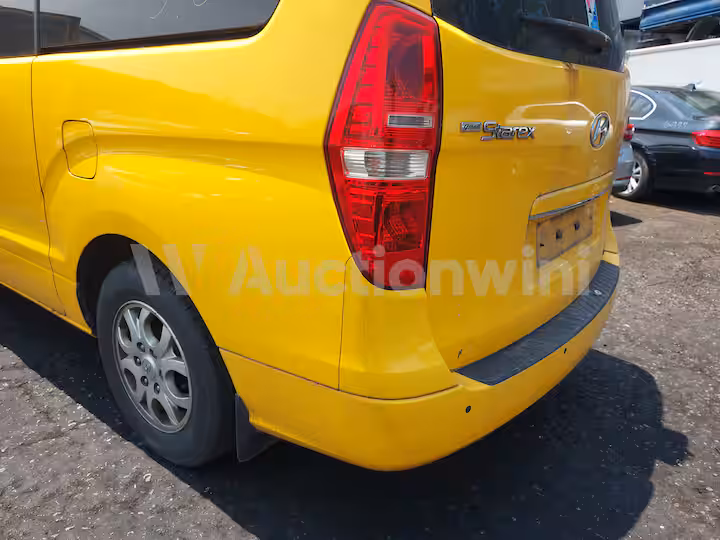 Hyundai Starex 2011 — 10