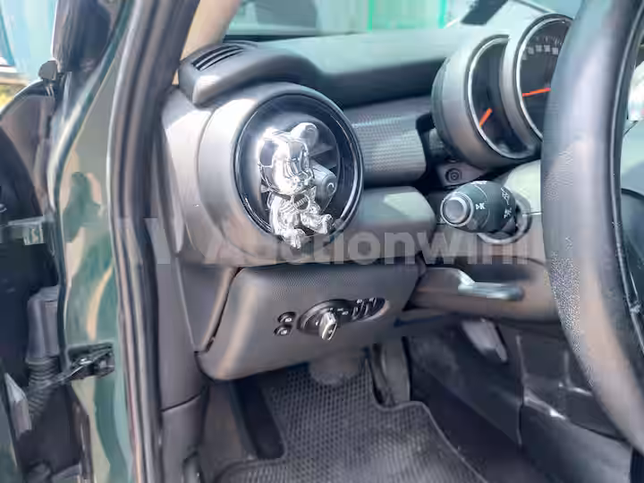 Mini Cooper 2017 — 42