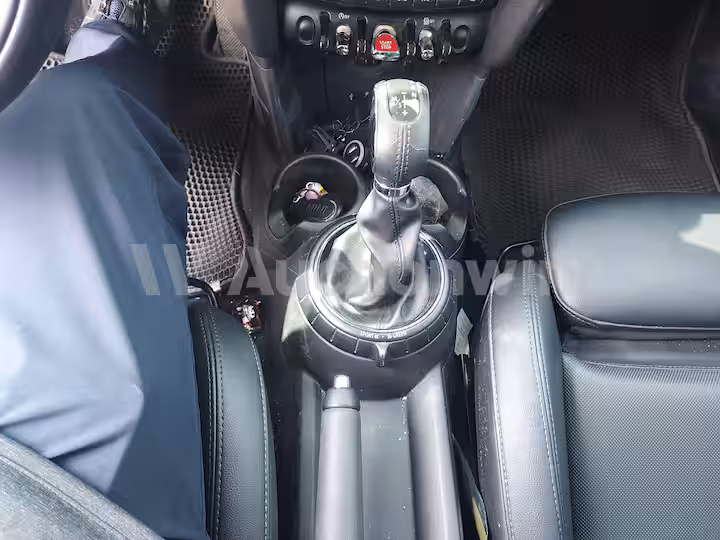 Mini Cooper 2017 — 47