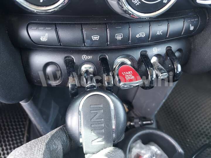 Mini Cooper 2017 — 51