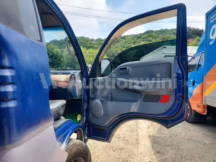 Kia Bongo3 2012 — 49