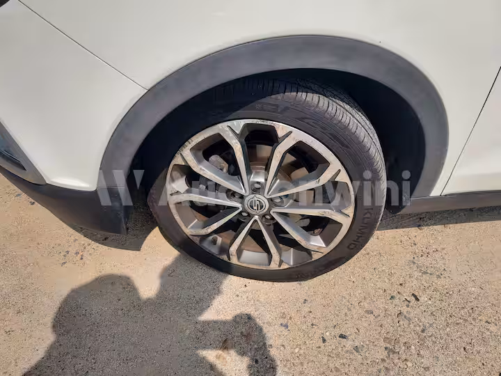 KGM (Ssangyong) Tivoli 2017 — 12