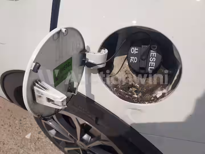 KGM (Ssangyong) Tivoli 2017 — 17