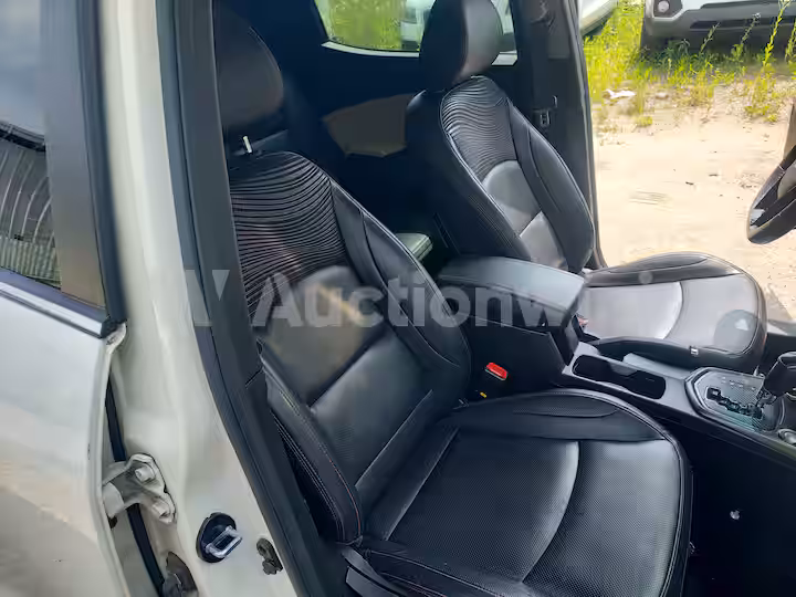 KGM (Ssangyong) Tivoli 2017 — 30