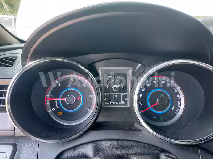 KGM (Ssangyong) Tivoli 2017 — 44