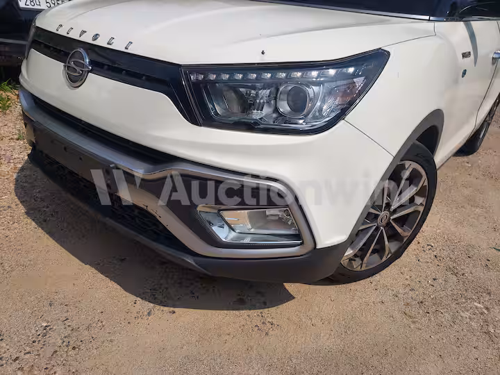 KGM (Ssangyong) Tivoli 2017 — 9