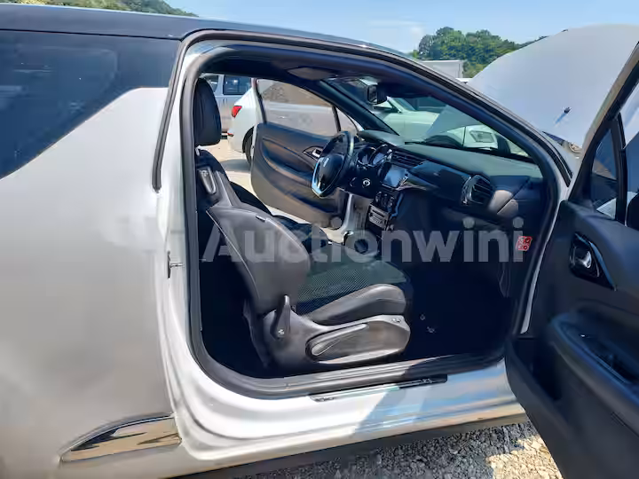 Citroen DS3 2016 — 28