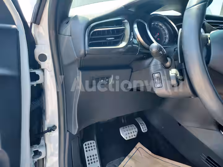 Citroen DS3 2016 — 39