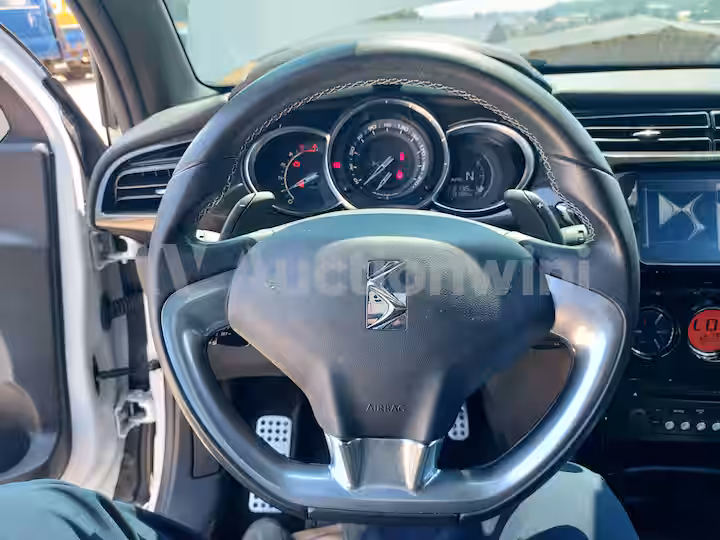 Citroen DS3 2016 — 40