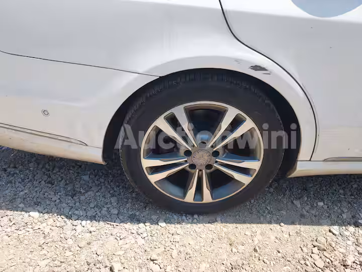 Mercedes Benz E Class 2014 — 14
