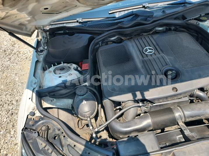 Mercedes Benz E Class 2014 — 23