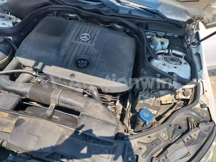 Mercedes Benz E Class 2014 — 24