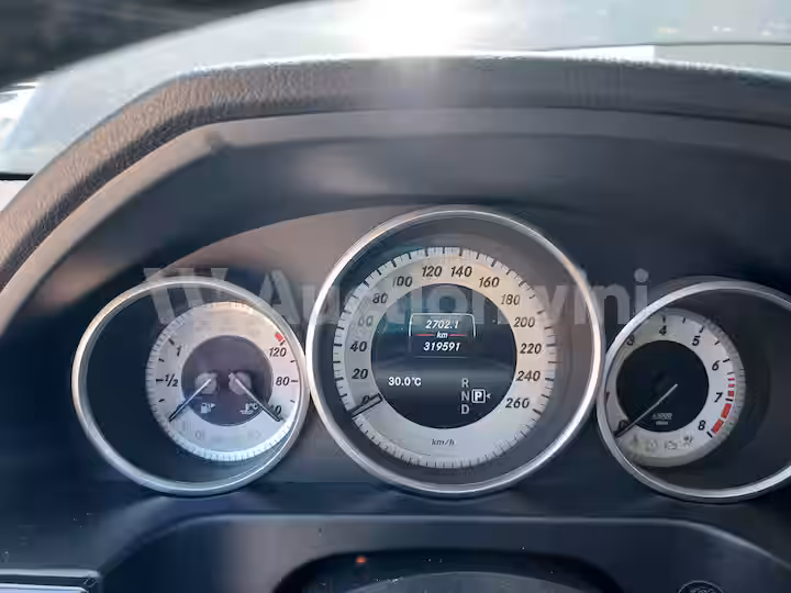 Mercedes Benz E Class 2015 — 43