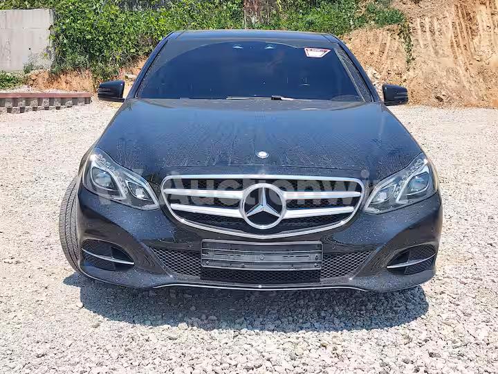 Mercedes Benz E Class 2015 — 7