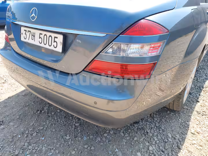 Mercedes Benz S Class 2008 — 11