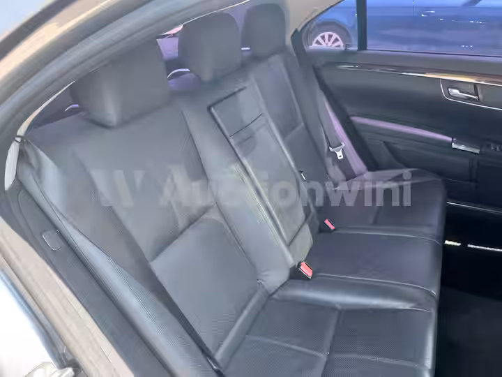 Mercedes Benz S Class 2008 — 30