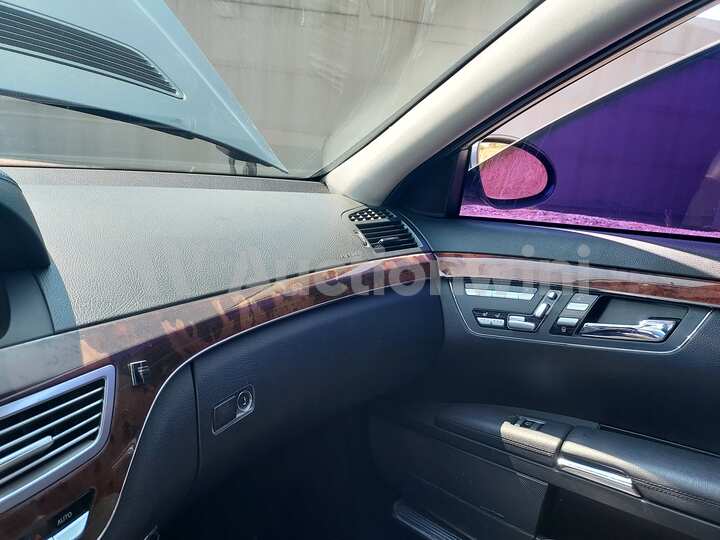 Mercedes Benz S Class 2008 — 46