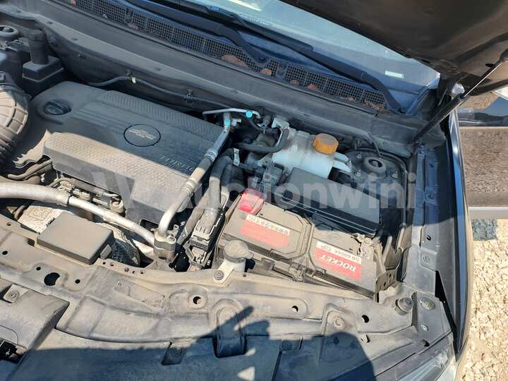 Chevrolet Captiva 2012 — 24
