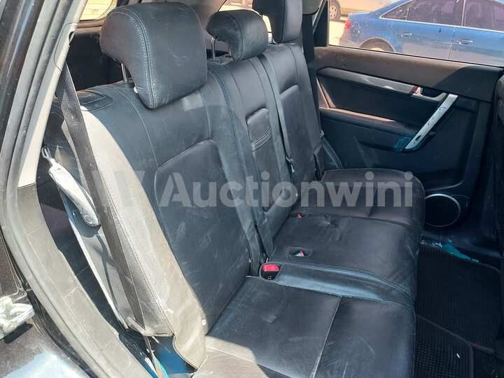 Chevrolet Captiva 2012 — 31