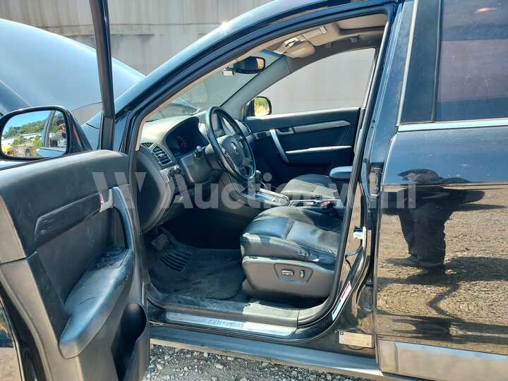 Chevrolet Captiva 2012 — 35