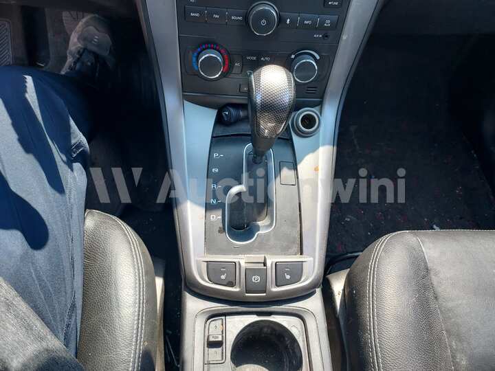 Chevrolet Captiva 2012 — 45