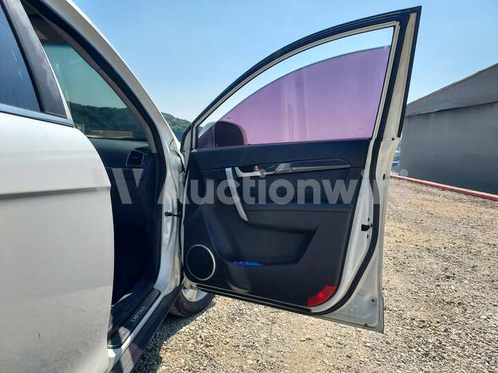 Chevrolet Captiva 2013 — 27