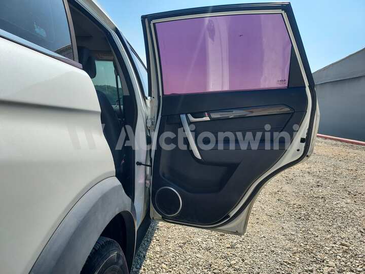 Chevrolet Captiva 2013 — 30