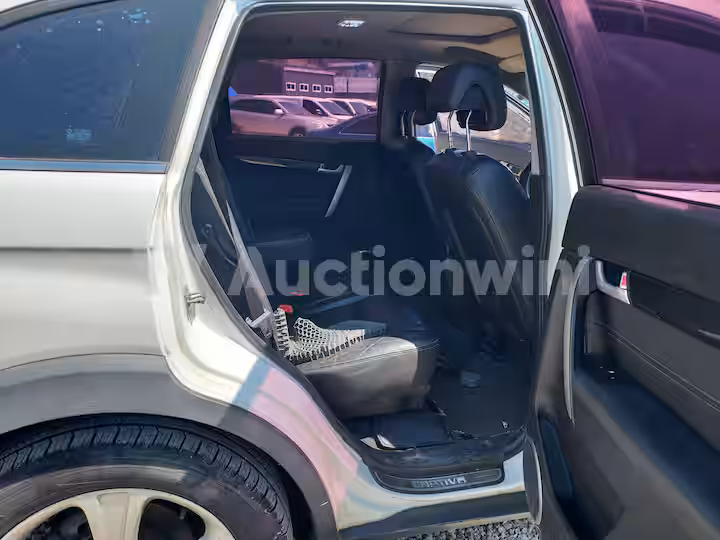 Chevrolet Captiva 2013 — 31