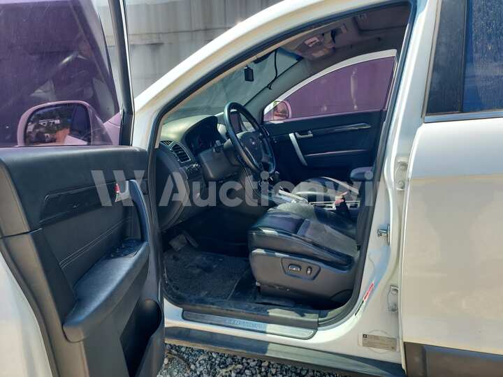 Chevrolet Captiva 2013 — 36