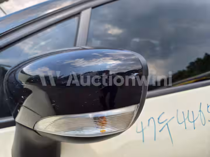Renault QM3 2015 — 13