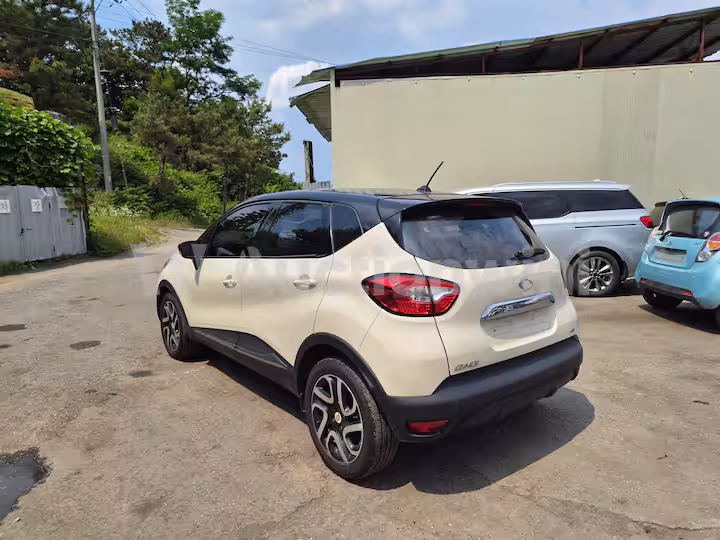Renault QM3 2015 — 18