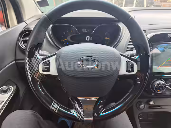 Renault QM3 2015 — 25