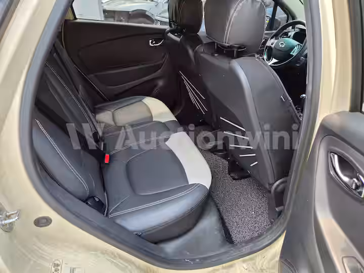 Renault QM3 2015 — 34