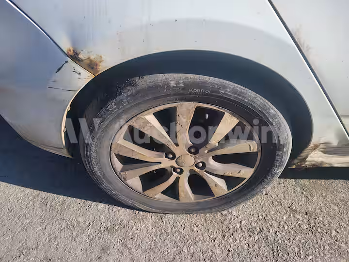 Hyundai Accent 2015 — 17