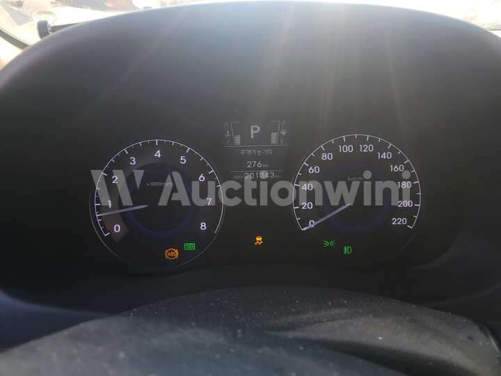 Hyundai Accent 2015 — 35