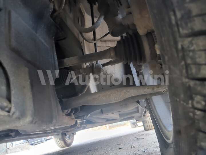 Chevrolet Spark 2012 — 31