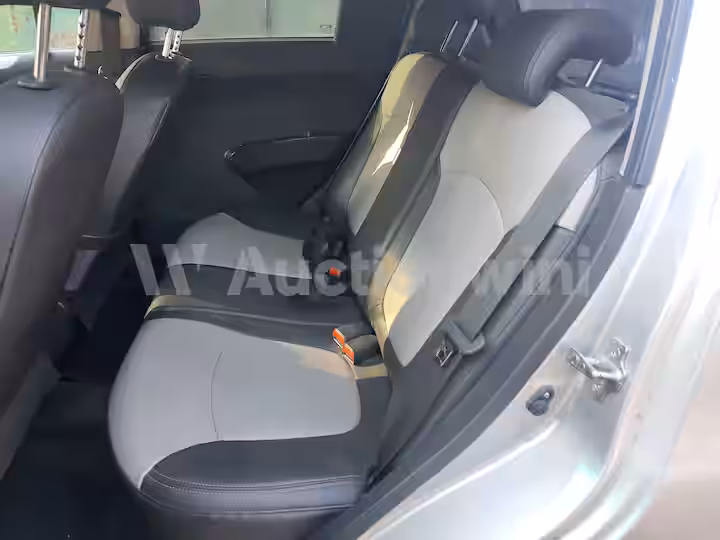 Chevrolet Spark 2012 — 45
