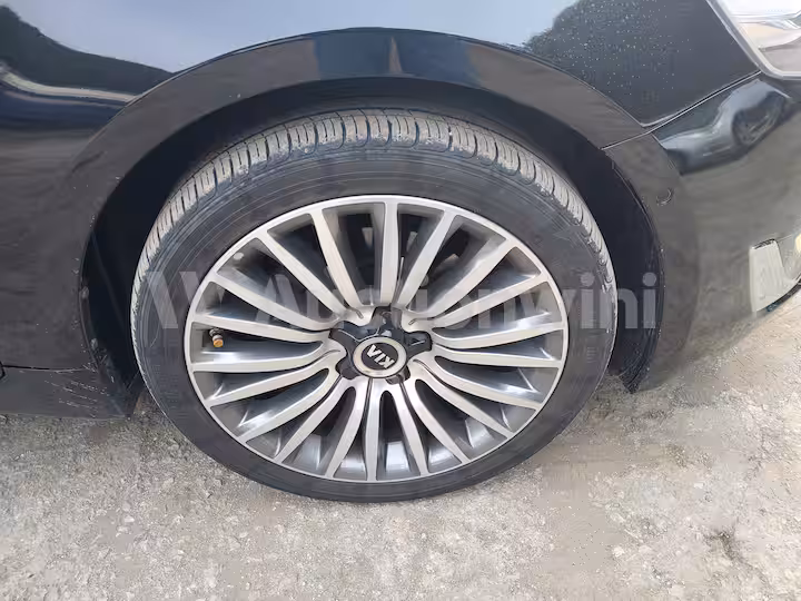 Kia K7 2013 — 19