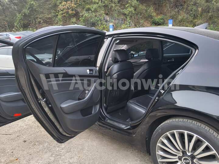 Kia K7 2013 — 47