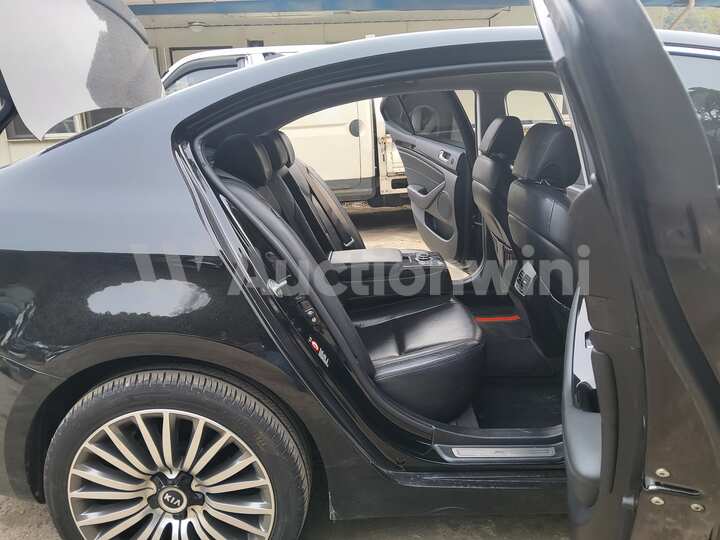Kia K7 2013 — 56